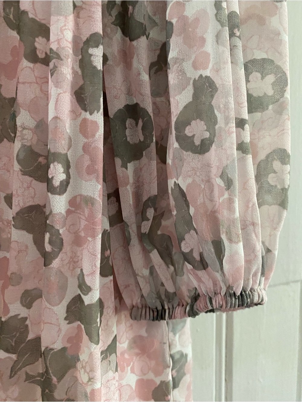 ARITZIA WILFRED NWTs daydreamer mini dress chiffon floral pink/sage size small - Picture 9 of 13